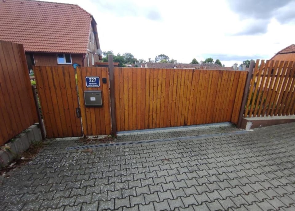 Apartmánová chata Sečanda s bazénem, u Sečské přehrady House in Czechia