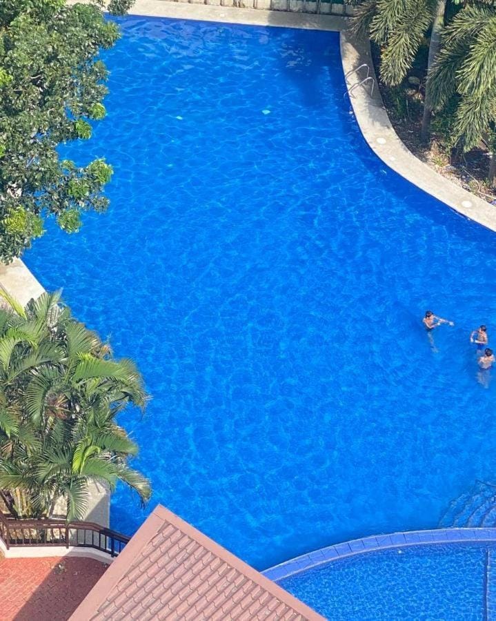 Staycation budget room Apartment hotel in Muntinlupa
