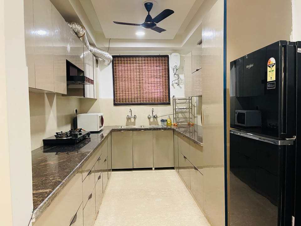 Kitchen or kitchenette, dishwasher, minibar, pet friendly, stove