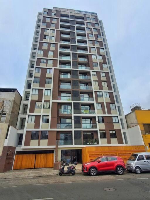 Vittoria - Apartamento estreno céntrico y moderno Apartment in Lince
