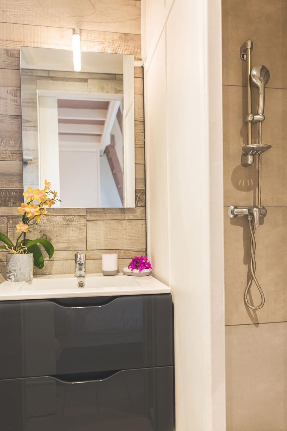 Shower, Bathroom