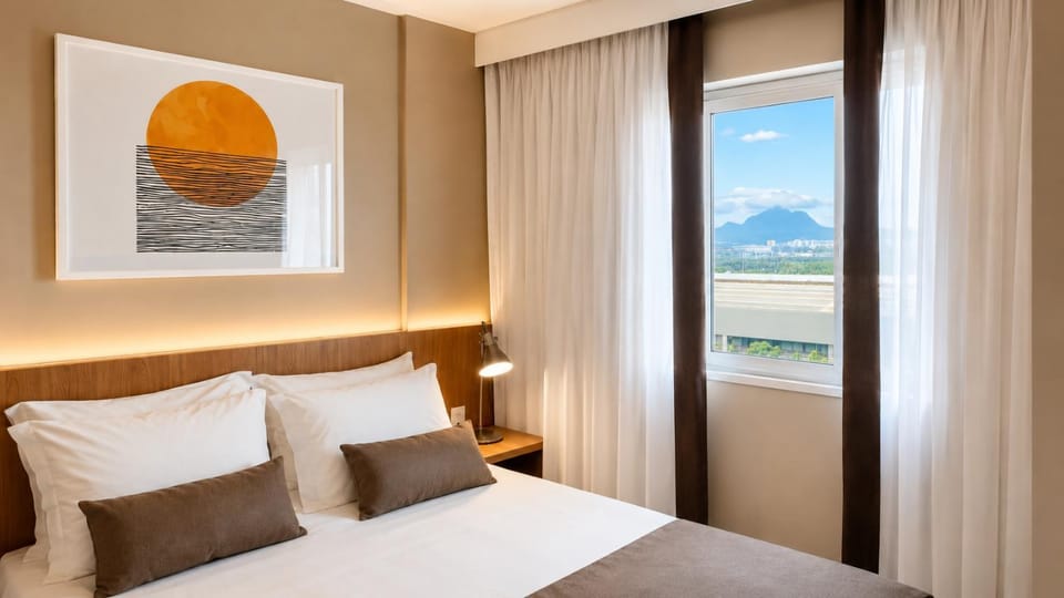 Bed, Natural landscape, View (from property/room), Bedroom, Landmark view, Mountain view