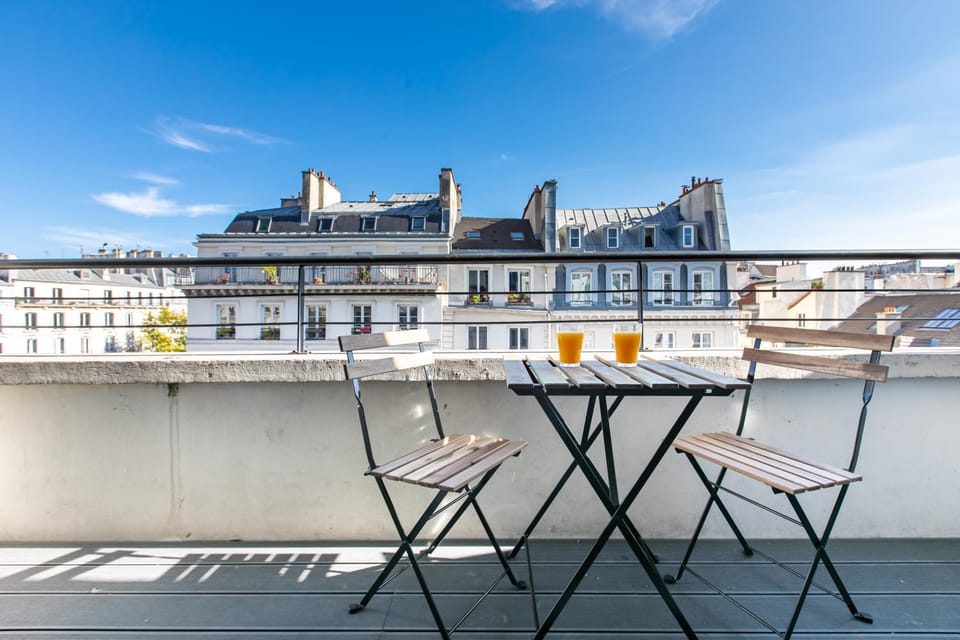 Balcony/Terrace, City view