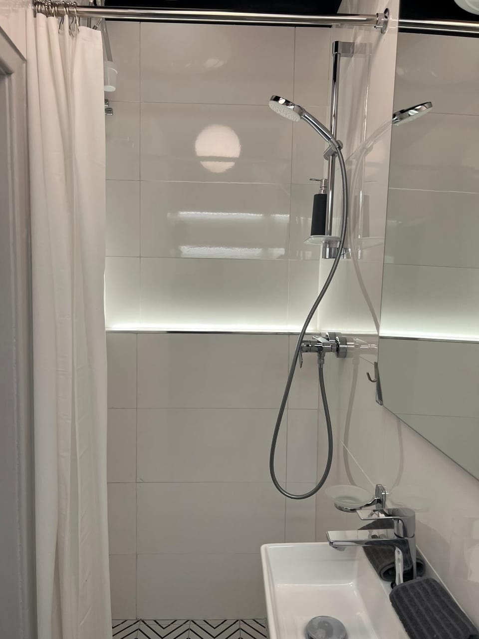 Shower, Bathroom