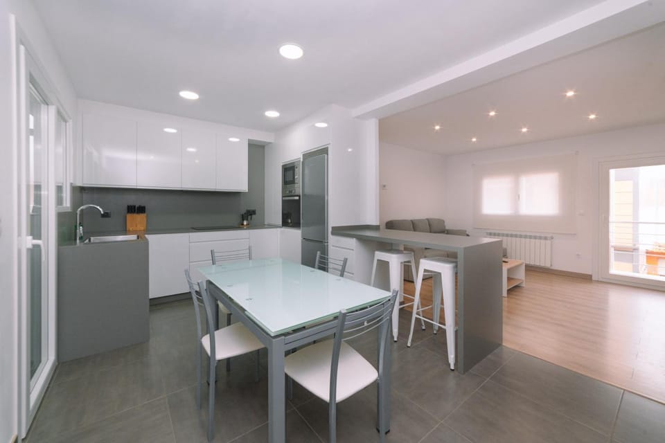 Recien Reformado en Redondela by CABANA Rentals Apartment in Redondela