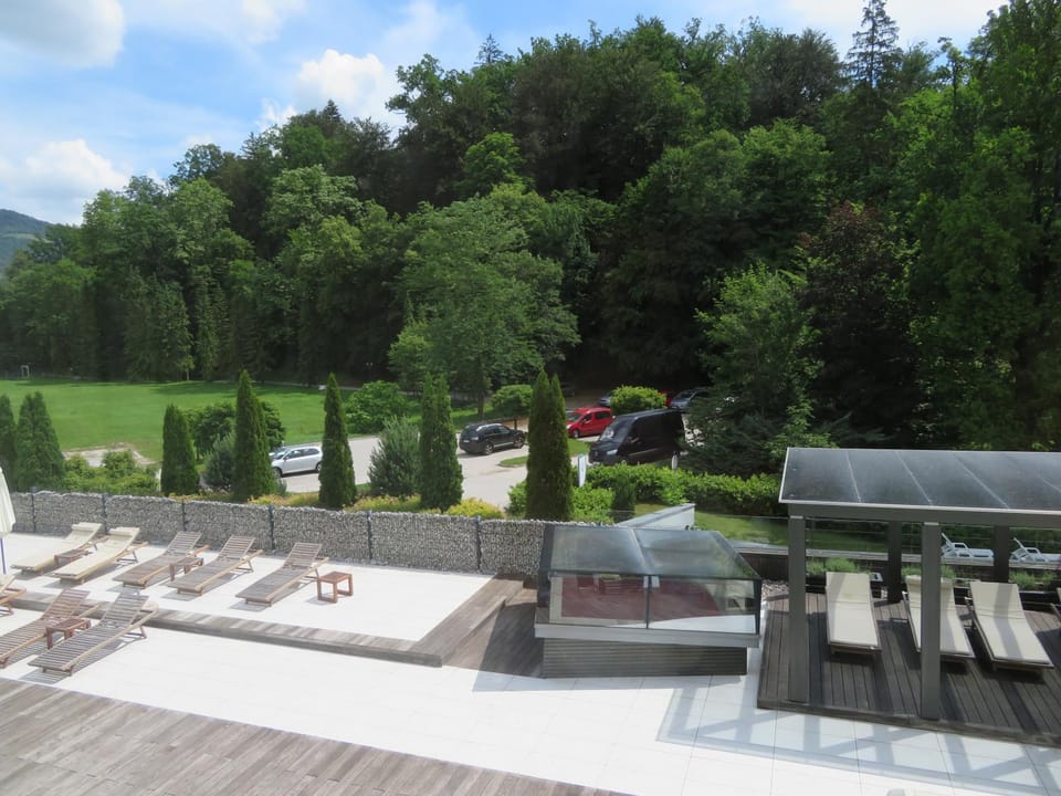 Peony Apartment in Slovenia
