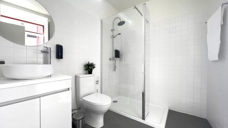 Shower, Toilet, Bathroom