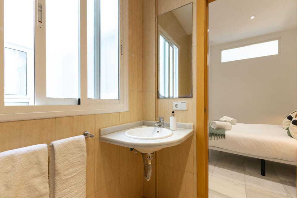 Terceros City Center Deluxe by Valcambre Apartment in Seville