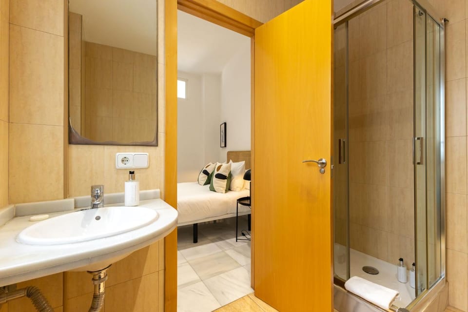 Terceros City Center Deluxe by Valcambre Apartment in Seville