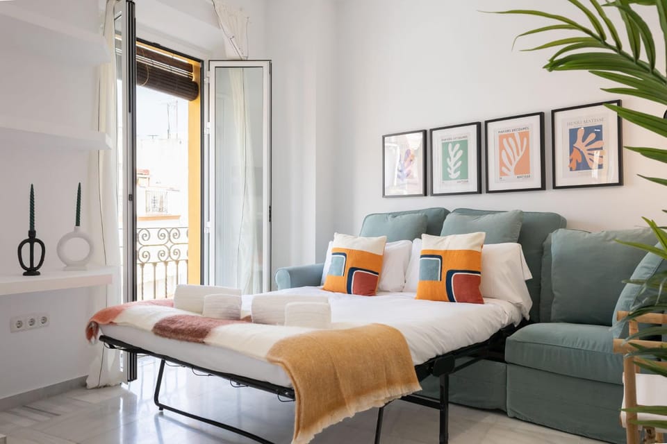 Terceros City Center Deluxe by Valcambre Apartment in Seville