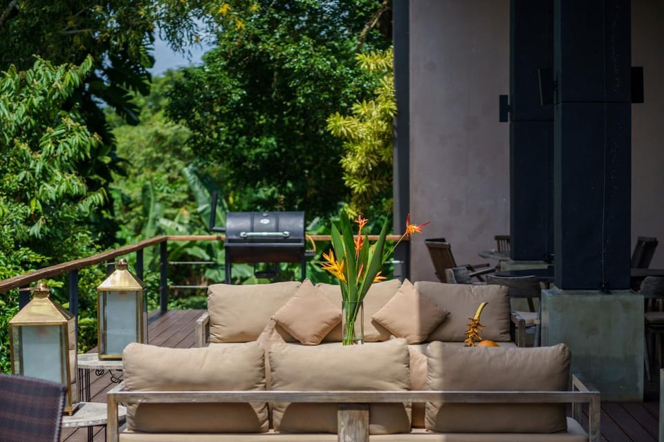 Seating area
