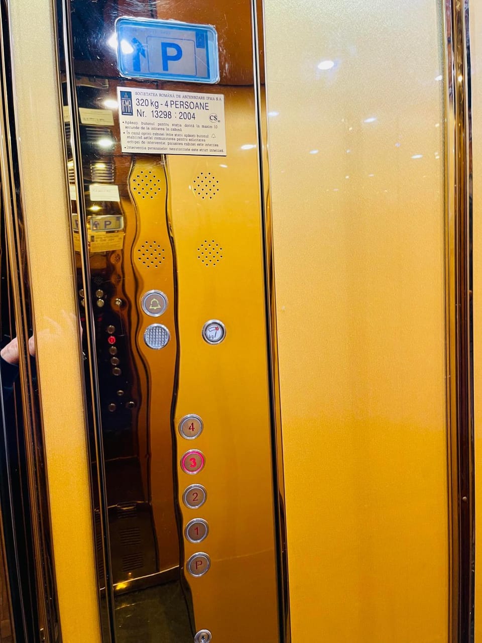 elevator