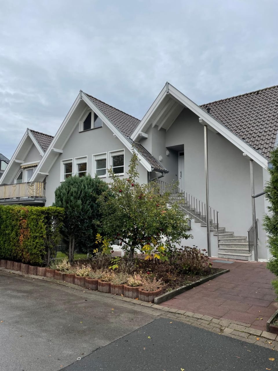 Property building, Neighbourhood, Street view