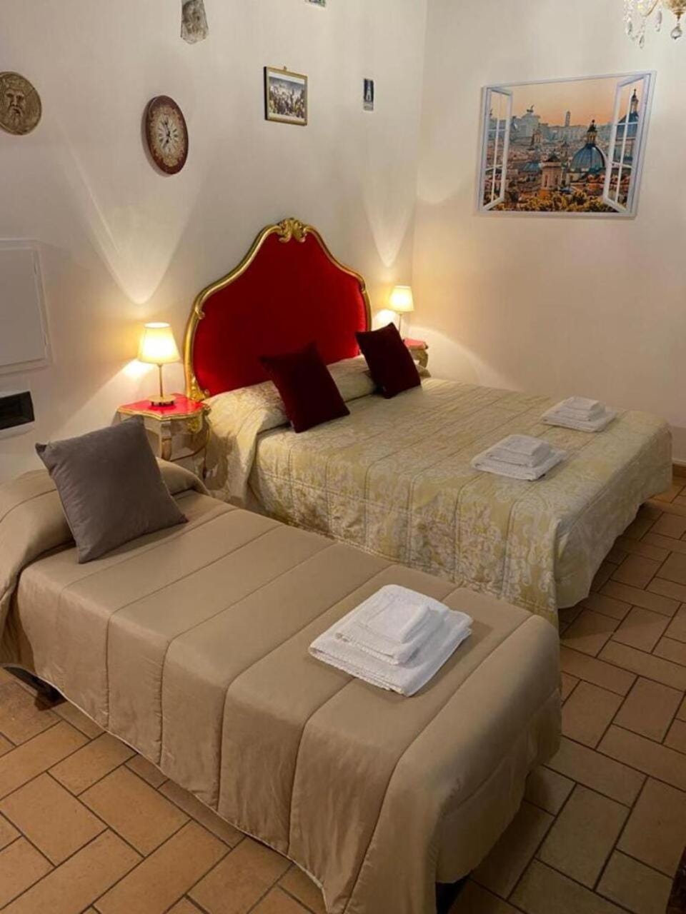 Bed, Bedroom, towels
