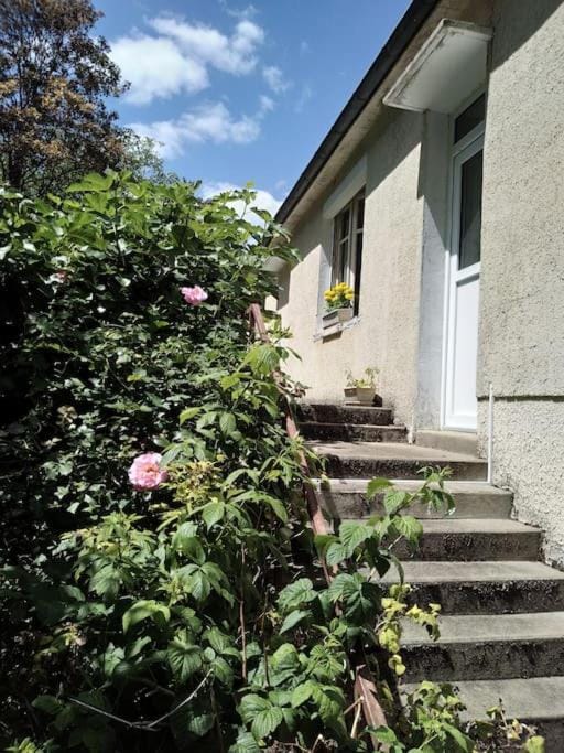 Maison de village en bord de rivière House in Bourgogne-Franche-Comté