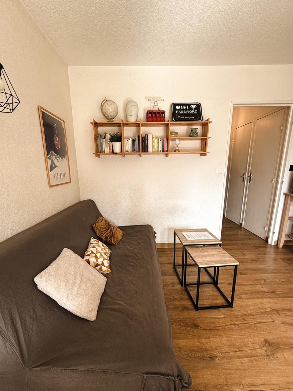 Appartement très calme 2 chambres avec parking et jardin privé sur les hauteurs de Briançon Apartment in Briançon