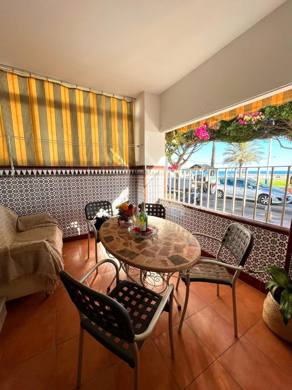 Patio, Balcony/Terrace, Seating area