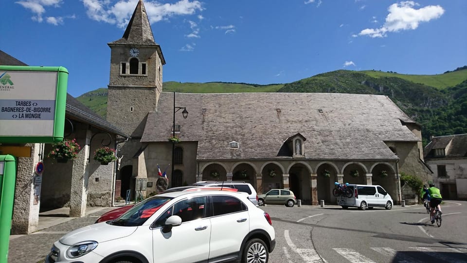 Joli studio avec balcon donnant sur la montagne Apartment in Occitanie