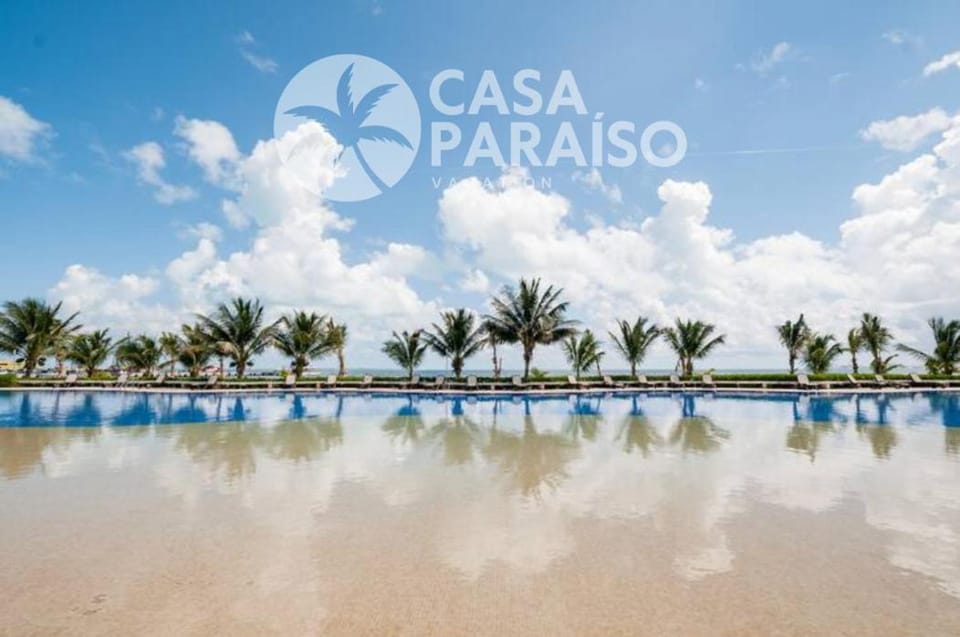 Day, Natural landscape, Swimming pool