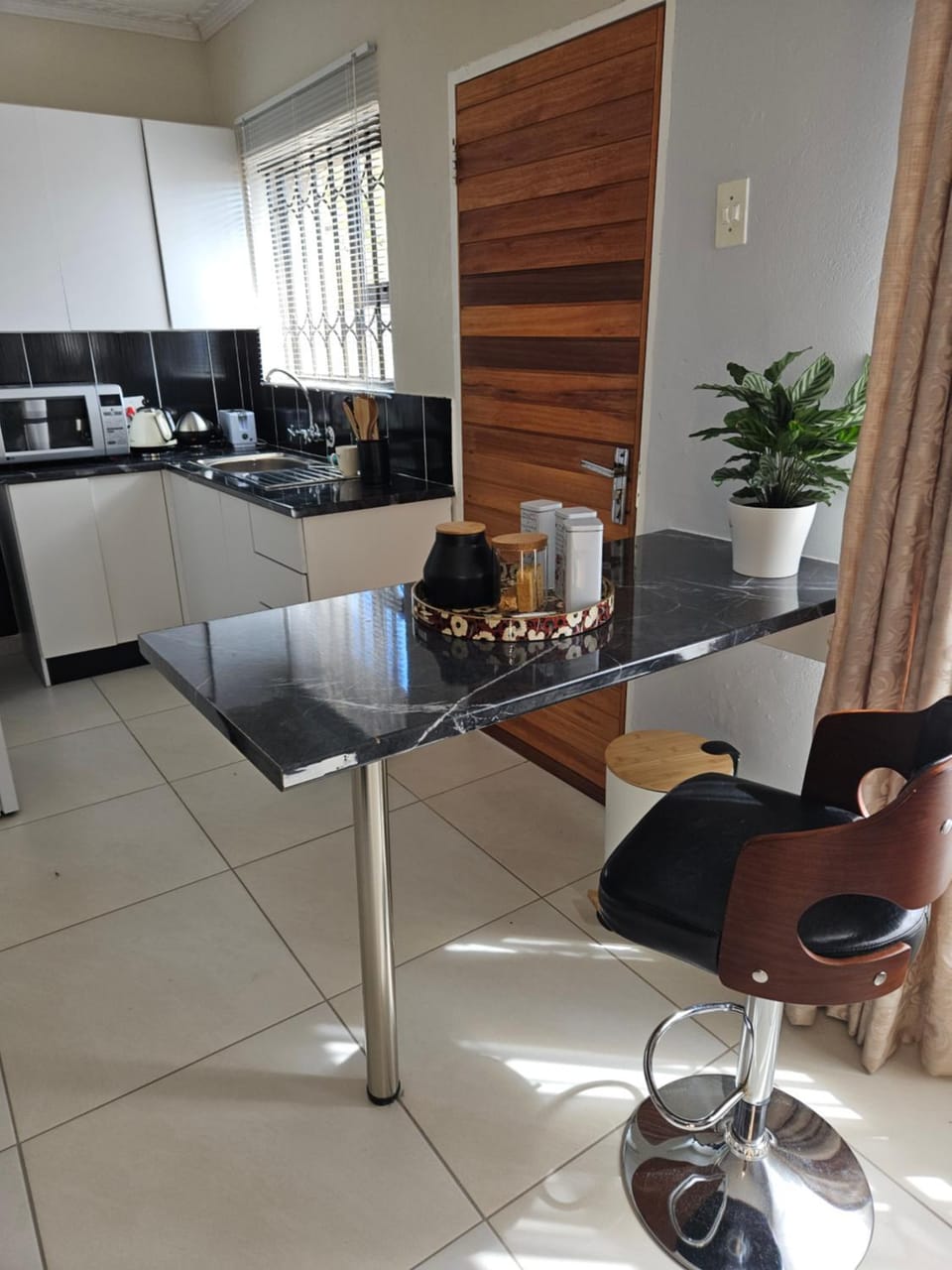 Kitchen or kitchenette, kitchen