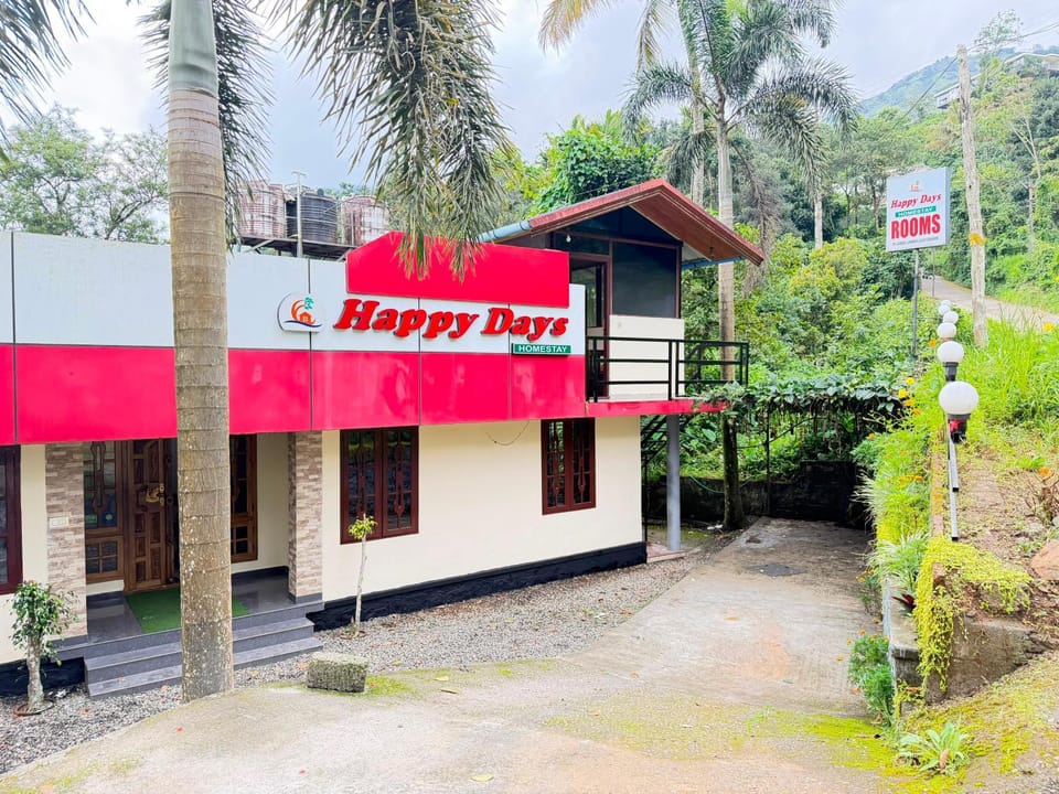 Happy Days Homestay Hostel in Kerala