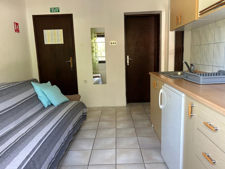4 Sisters Apartments Apartment in Dubrovnik-Neretva County