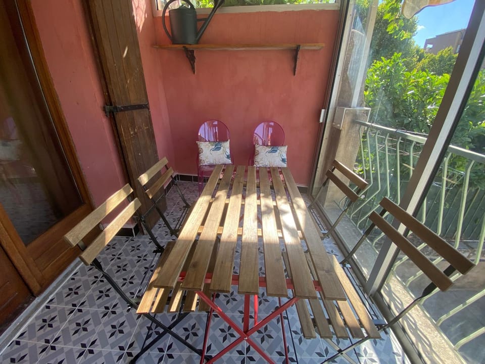Balcony/Terrace, Dining area
