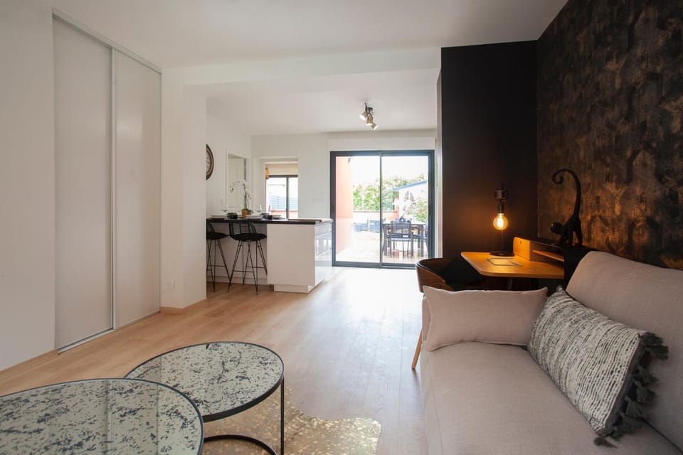 Appartement Les Jardins de Jules Verne - Côté Jardin Apartment in Amiens