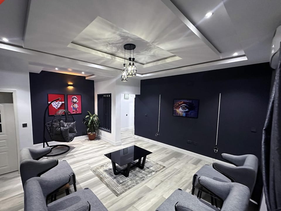 Communal lounge/ TV room, Seating area