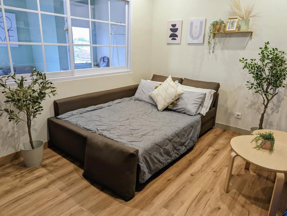 Cottonwood Apartment at Sudirman Suites Bandung 5-pax Apartment in Bandung