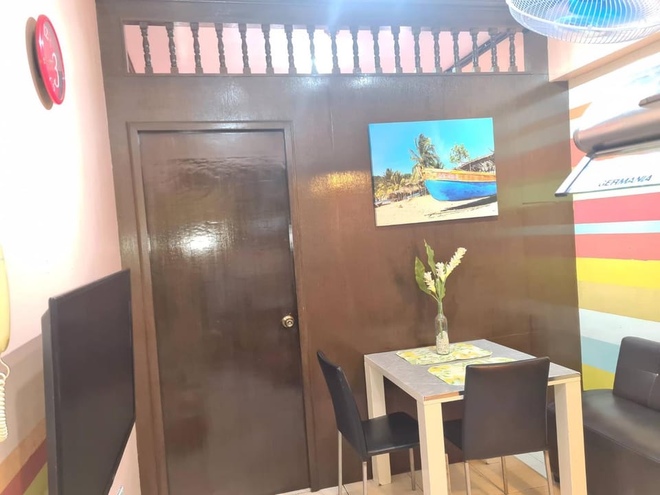 Affordable Transient along Ortigas Ext near Cainta/Pasig Apartment in Antipolo
