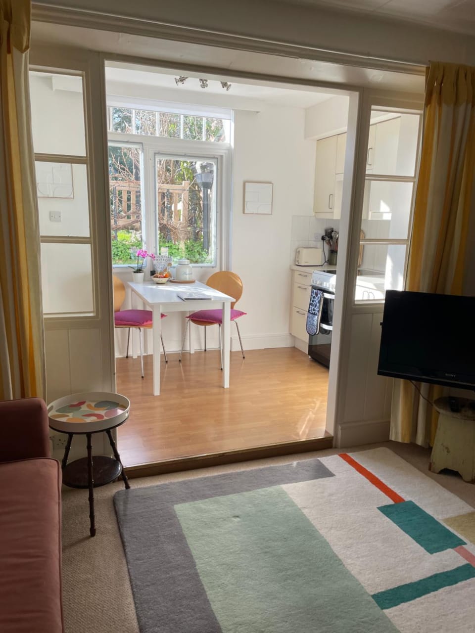 Spacious comfortable flat with free parking in East Finchley, Muswell Hill & close to Alexandra Palace Apartment in London