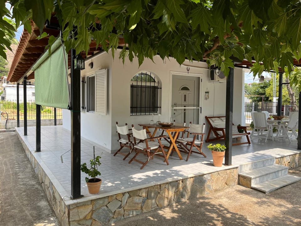 Property building, Balcony/Terrace