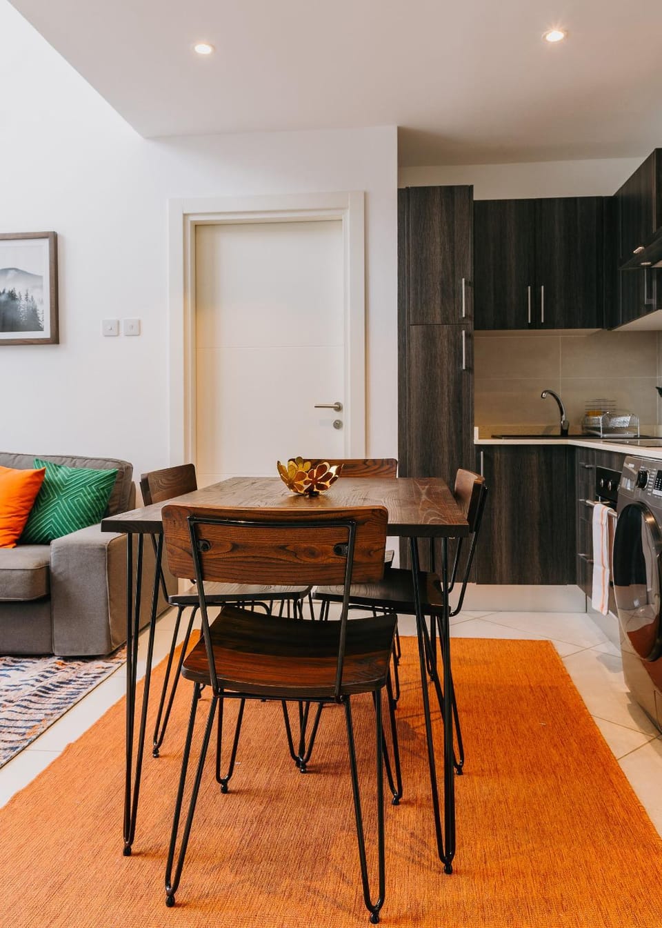 Dining area, Communal kitchen