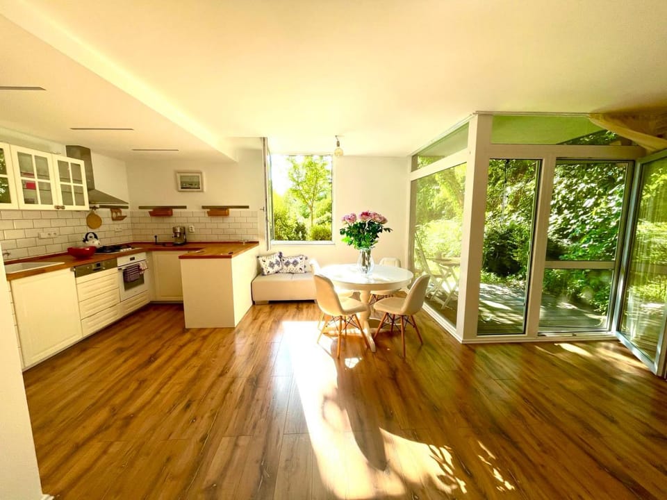 Balcony/Terrace, Dining area, kitchen