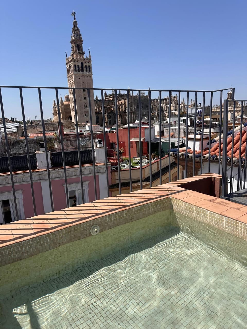 City view, Swimming pool
