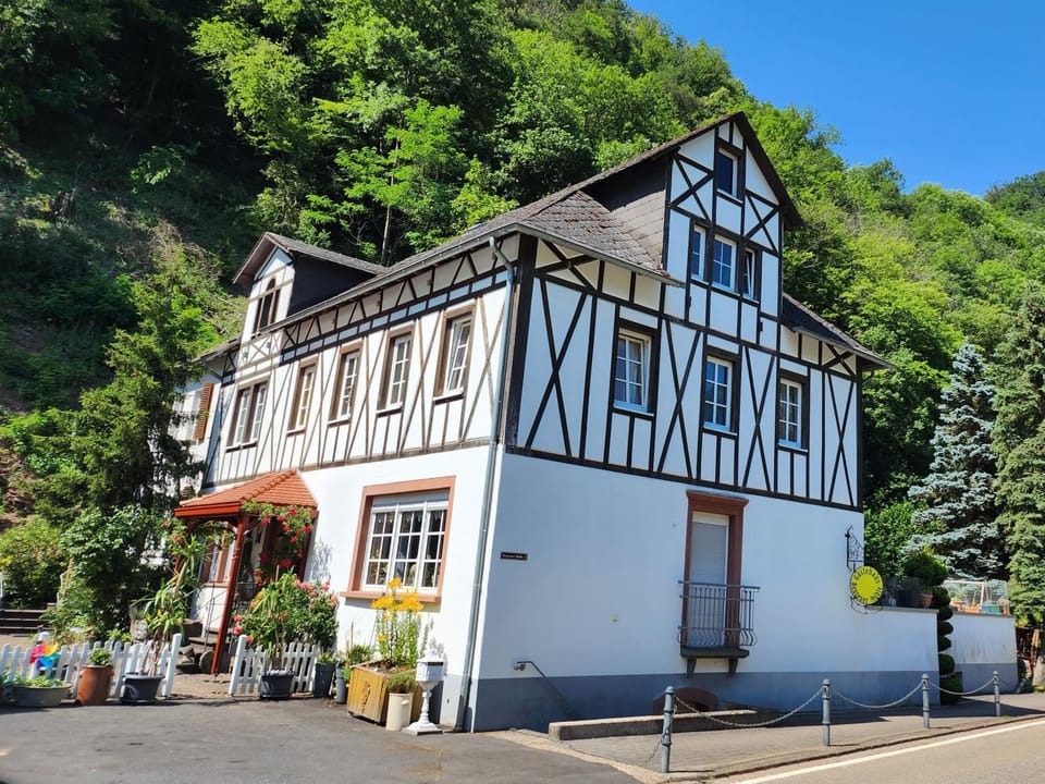 Gästehaus Beurener Mühle Apartment in Cochem-Zell