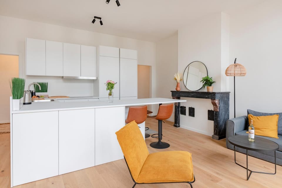Living room, Photo of the whole room, Seating area, kitchen