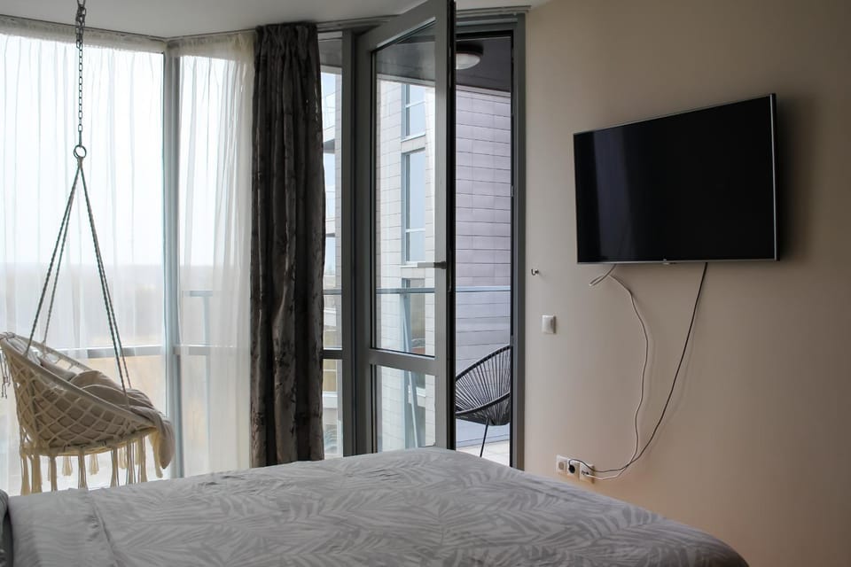 Communal lounge/ TV room, Bed, TV and multimedia, Evening entertainment, Bedroom