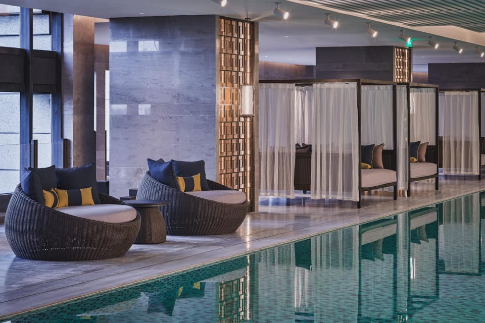 Swimming pool