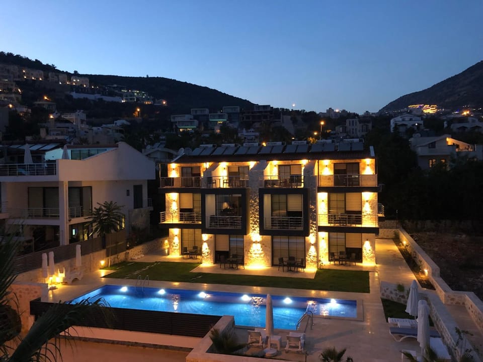 Stone House Aparts Dublex 3 plus1 mit Meerblick und Jakuzzi Kalkan No 6 Apartment in Kalkan Belediyesi