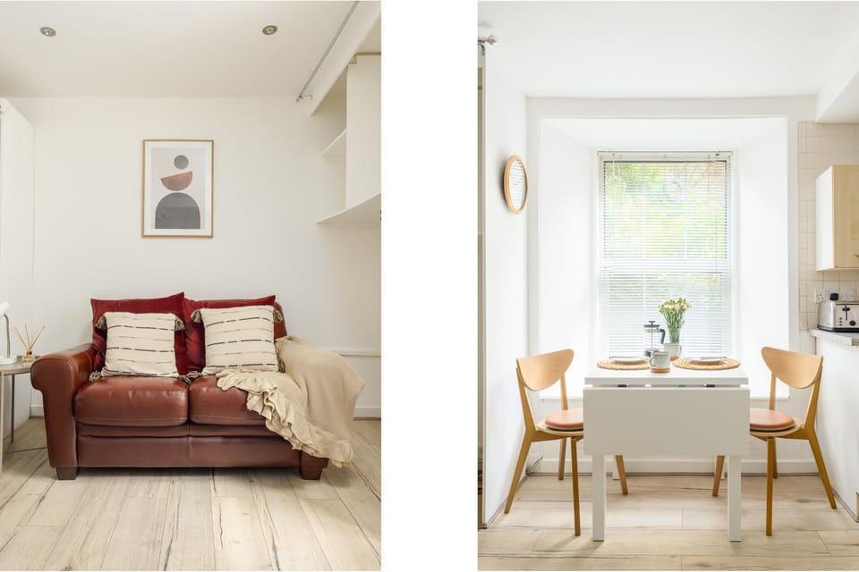 Bed, Living room, Photo of the whole room, Seating area, Dining area, Bedroom