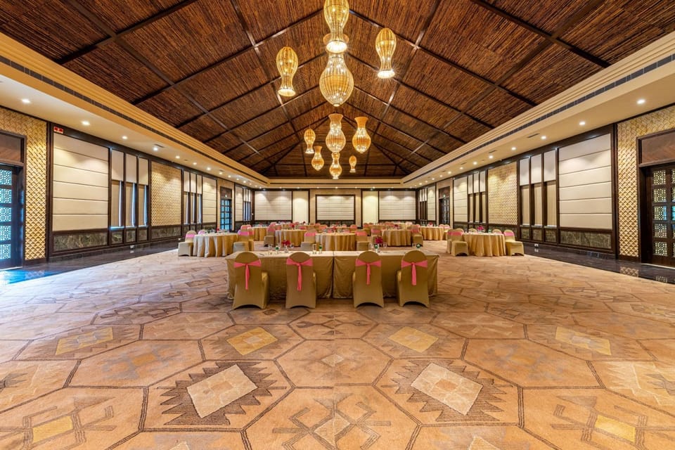 Banquet/Function facilities, Meeting/conference room
