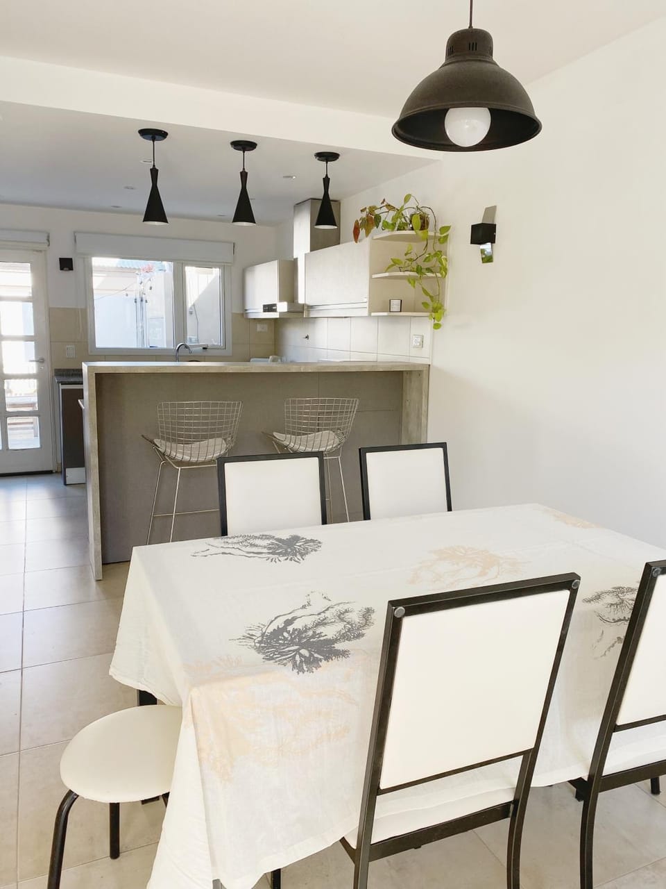 Kitchen or kitchenette, Living room, Dining area