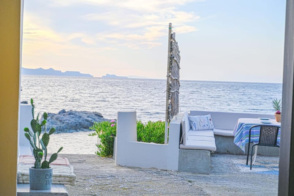Seaside House in Ravdouha House in Crete
