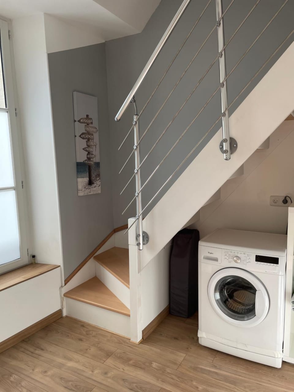 Facade/entrance, dryer