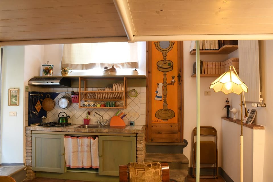 Kitchen or kitchenette