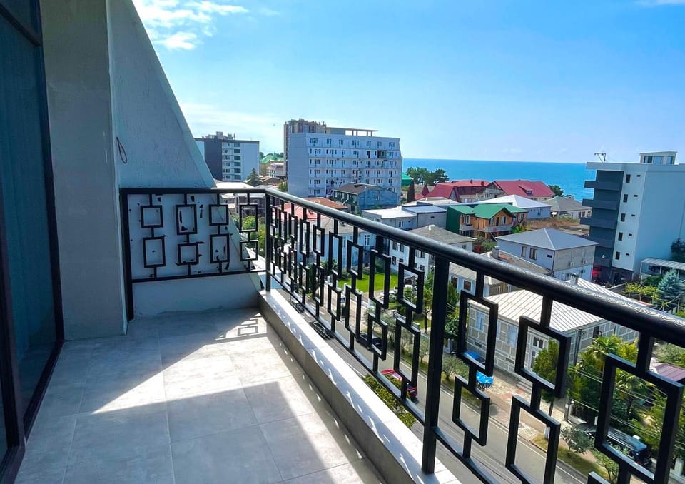Balcony/Terrace, Balcony/Terrace, City view