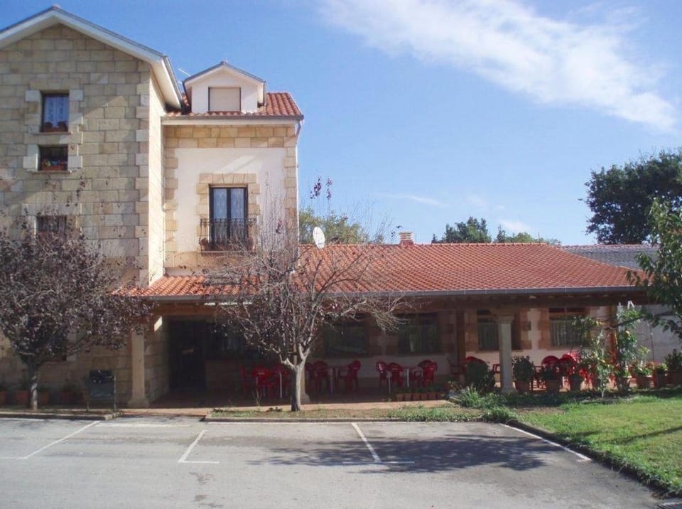 Property building, Patio, Day