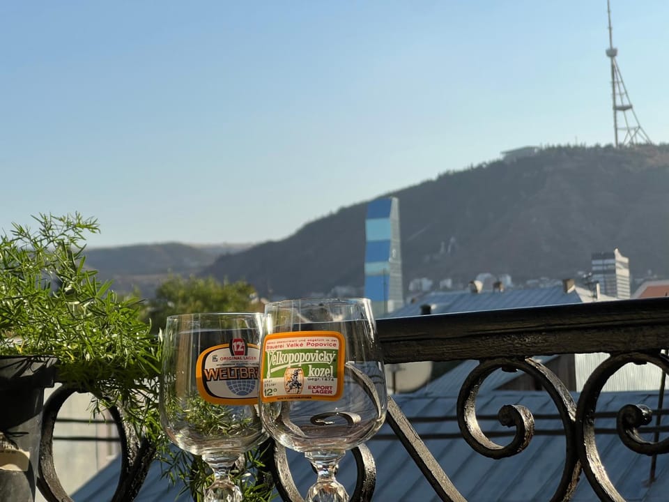 View (from property/room), City view, Landmark view, Mountain view, Quiet street view